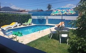 Casa Térrea Com Piscina À 100 Mts Da Praia